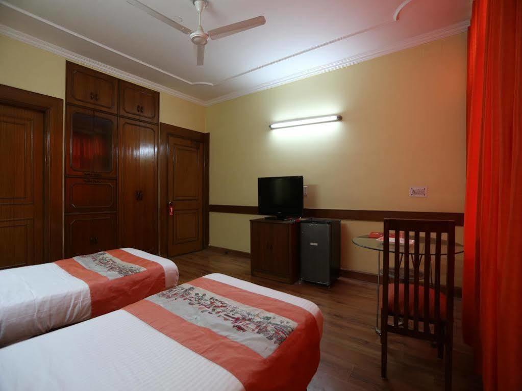 Oyo Rooms Kalkaji Mandir New Delhi Eksteriør bilde